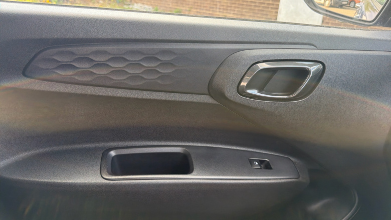 Hyundai i10 1.2 MPi Premium 5dr Auto Petrol Hatchback